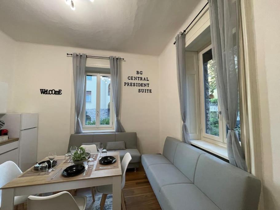 Bg Central President Suite Con Parcheggio - Vista Citta Alta 贝尔加莫 外观 照片